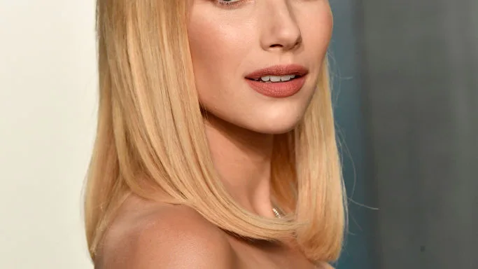 Emma Roberts