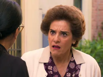 Benigna, atónita ante el peligroso plan de Manolita para seguir una importante pista Benigna, atónita ante el peligroso plan de Manolita para seguir una importante pista