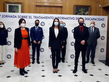 Ayuso, la reina e Iglesias Ayuso, la reina e Iglesias