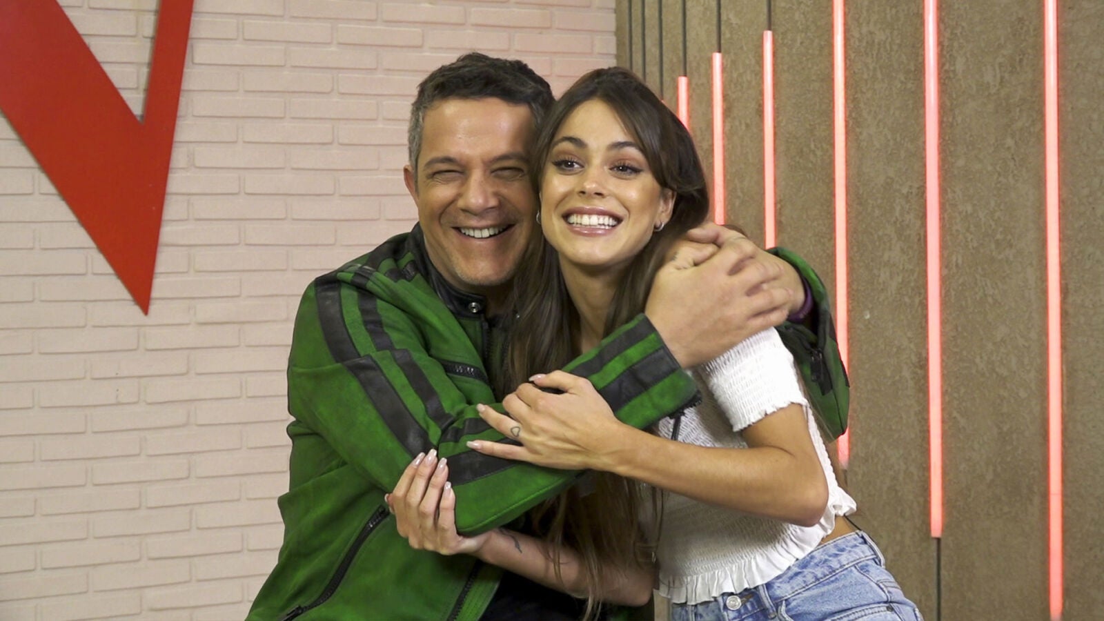 Alejandro Sanz y Tini, complicidad y humor antes de los Asaltos de ‘La Voz’: “Intentaremos que pase el mejor de cada grupo”