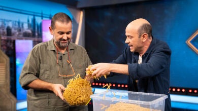 Jandro inventa los macarrones en su tinta mágicos para David de Jorge: 