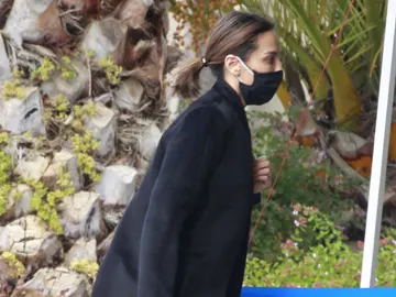 Tamara Falcó a su llegada al tanatorio para despedir a su tío Tamara Falcó a su llegada al tanatorio para despedir a su tío