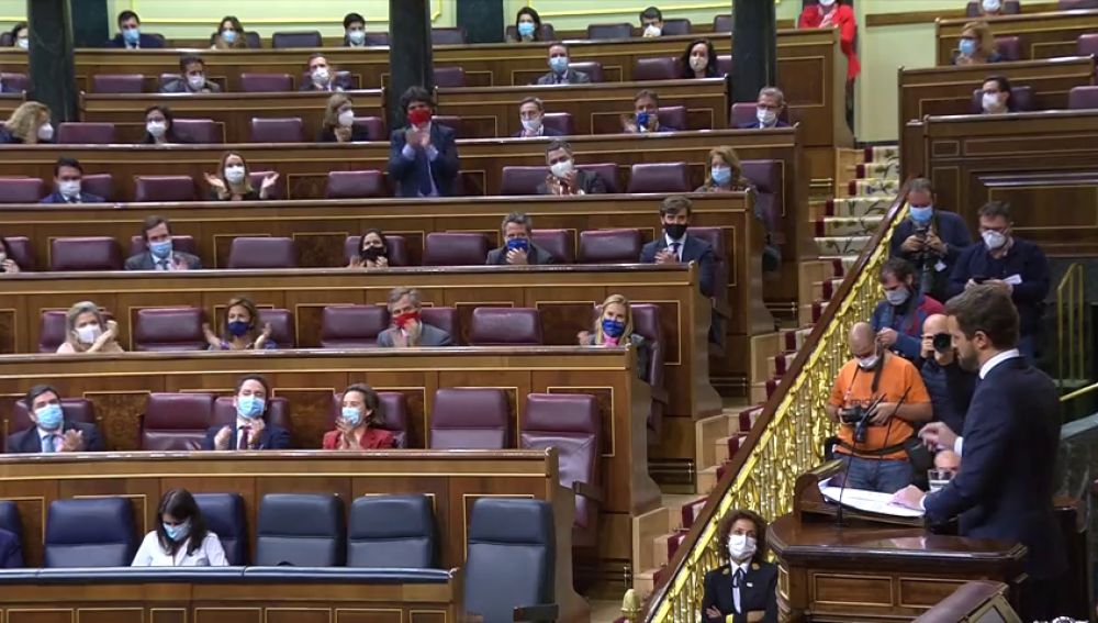 Pablo Casado le dice a Abascal que vota no a la moción de censura de Vox porque es un seguro de vida para Pedro Sánchez