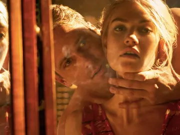 Lily James y Armie Hammer en 'Rebecca' Lily James y Armie Hammer en 'Rebecca'