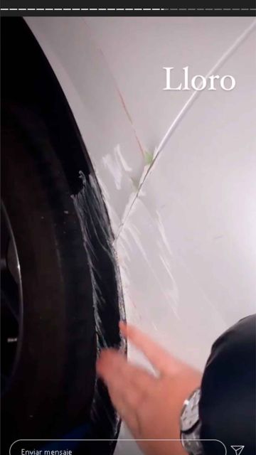 El coche rozado de Anita Matamoros 