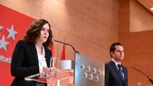 Isabel D&iacute;az Ayuso e Ignacio Aguado, en una comparecencia