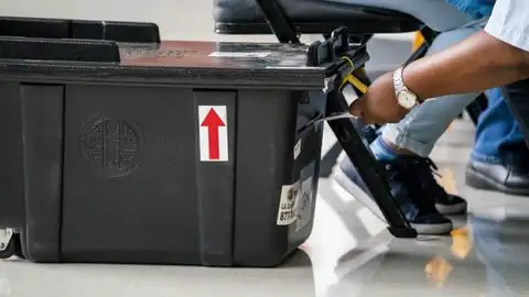 Urna de las elecciones de Estados Unidos Urna de las elecciones de Estados Unidos