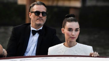 Rooney Mara y Joaquin Phoenix