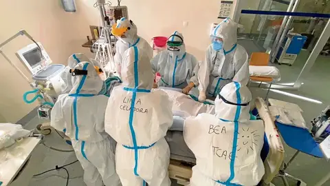 Los pacientes covid se multiplican por dos en un mes UCI do hospital de Ourense