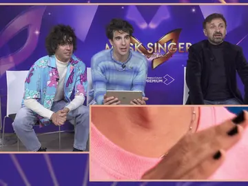 Los investigadores de 'Mask Singer' y Arturo Valls, ¡a prueba con el juego de agudeza visual definitivo! Los investigadores de 'Mask Singer' y Arturo Valls, ¡a prueba con el juego de agudeza visual definitivo!