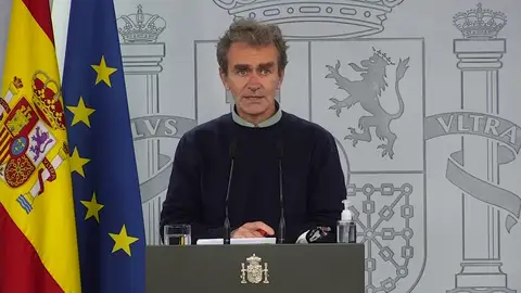 Fernando Simón se disculpa por sus afirmaciones sobre las enfermeras al no saber responder "correctamente a una broma muy tonta" Fernando Simón se disculpa por sus afirmaciones sobre las enfermeras al no saber responder "correctamente a una broma muy tonta"