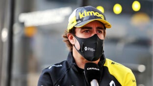 El piloto de Renault fue a ver la carrera de su equipo