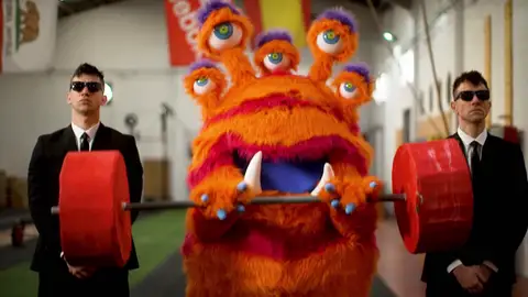 El Monstruo, en sus primeras pistas: “El deporte y yo vamos de la mano” El Monstruo, en sus primeras pistas: “El deporte y yo vamos de la mano”