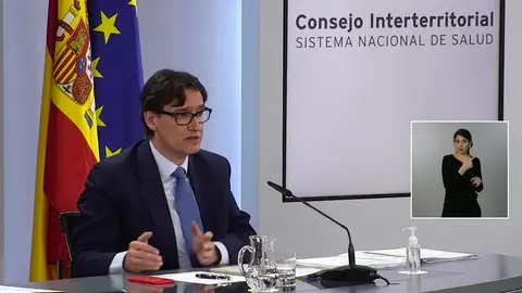 El ministro de Sanidad, Salvador Illa, espera poder comenzar a utilizar una vacuna contra el coronavirus entre finales de año y comienzos de 2021 El ministro de Sanidad, Salvador Illa, espera poder comenzar a utilizar una vacuna contra el coronavirus entre finales de año y comienzos de 2021