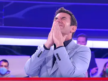 Arturo Valls, asombrado por el desconocimiento musical de un concursante de ‘¡Ahora caigo!’ Arturo Valls, asombrado por el desconocimiento musical de un concursante de ‘¡Ahora caigo!’