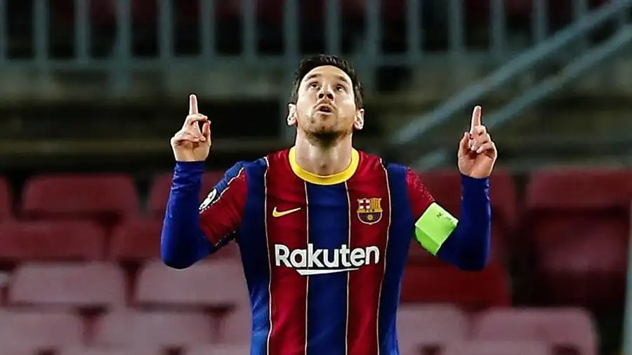 El Barcelona sufre para ganar al Dinamo de Kiev en la Champions League El Barcelona sufre para ganar al Dinamo de Kiev en la Champions League