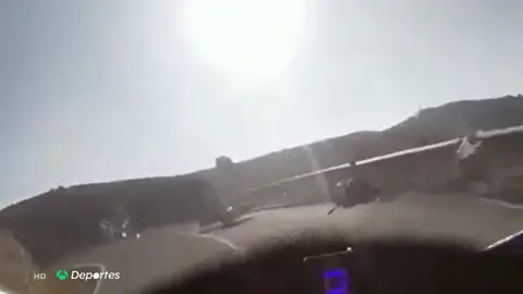 Sobrecogedor accidente entre unos motoristas y unos ciclistas en una carretera de Alicante Sobrecogedor accidente entre unos motoristas y unos ciclistas en una carretera de Alicante