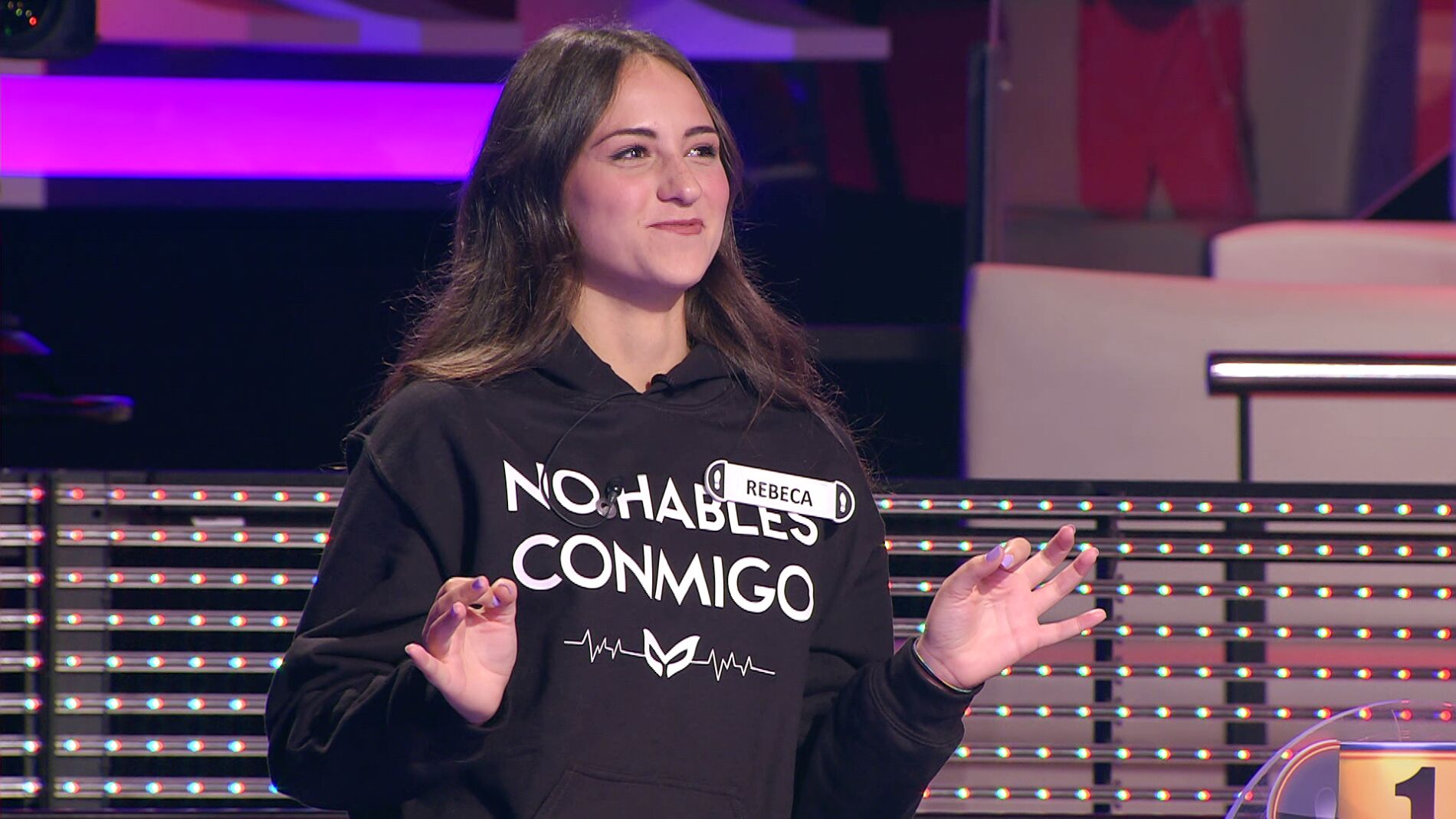 La genial broma de Arturo Valls con el apellido &lsquo;trabalenguas&rsquo; de una concursante de &lsquo;&iexcl;Ahora caigo!&rsquo;