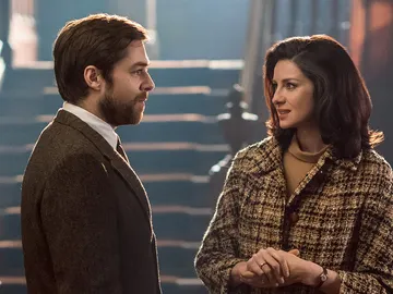 Roger y Claire en 'Outlander' Roger y Claire en 'Outlander'
