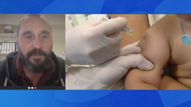 Un inmunólgo recomienda a los mayores vacunarse de la vacuna DTP de los niños para prevenir el coronavirus
