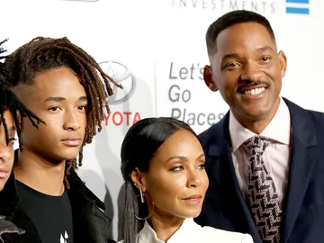 Jaden Smith junto a Jada Pinkett y Will Smith Jaden Smith junto a Jada Pinkett y Will Smith