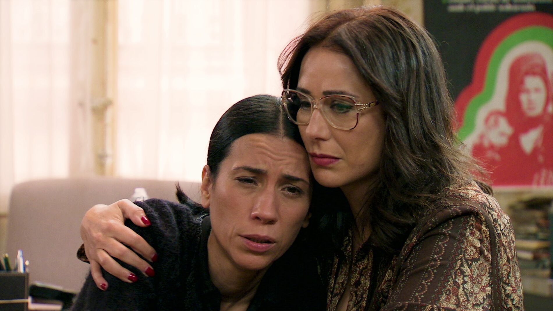 Manolita y Cristina, en un callejón sin salida tras seguir el rastro del broche