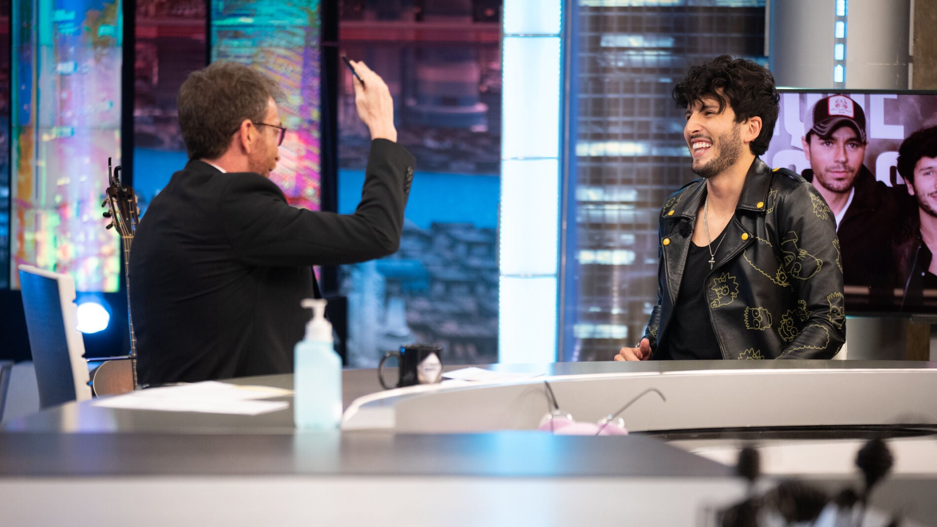 Sebasti&aacute;n Yatra revela que su &iacute;dolo era Enrique Iglesias... &iexcl;y conoce en directo a Tamara Falc&oacute;!