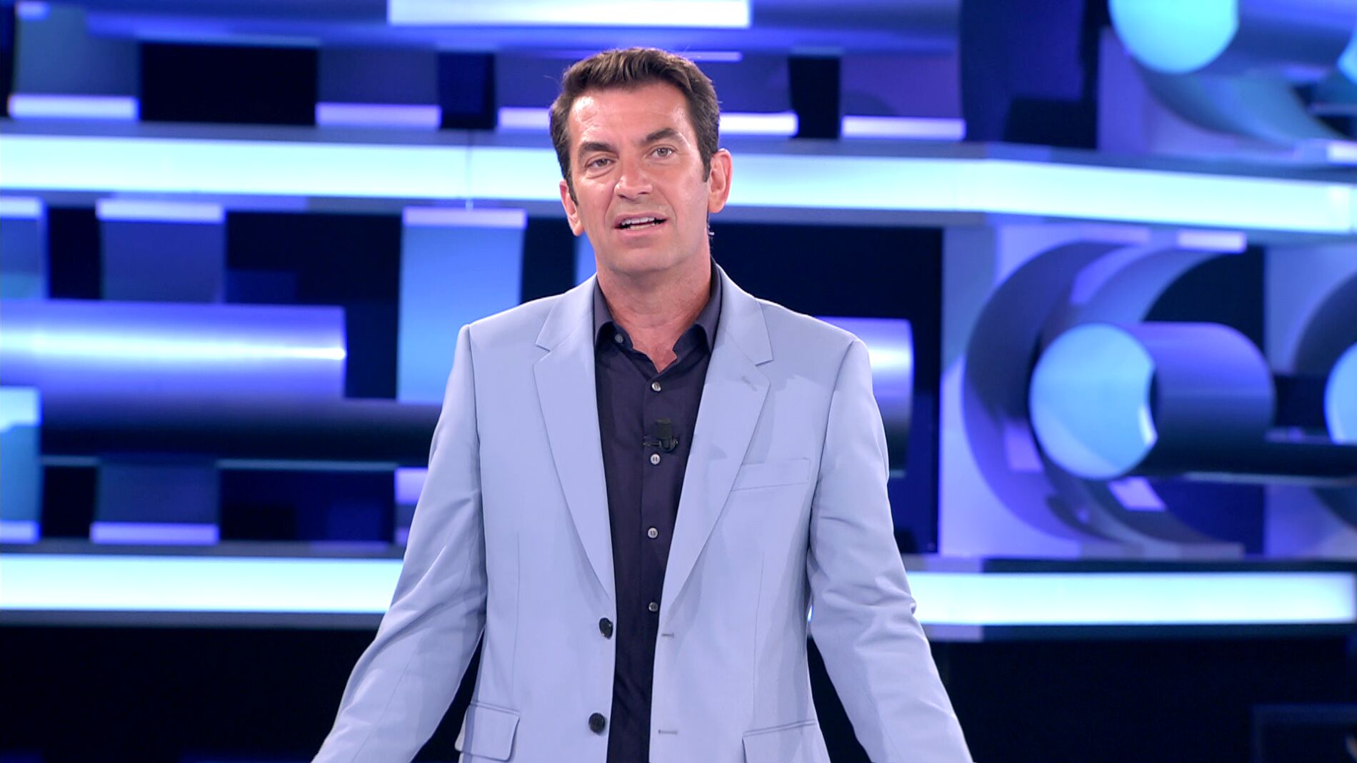 El aplaudido mensaje de &aacute;nimo de Arturo Valls a los profesores en &lsquo;&iexcl;Ahora caigo!&rsquo;