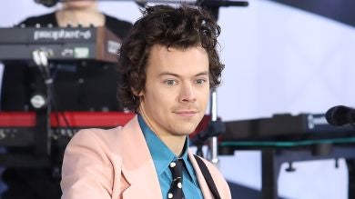 Rompe con su imagen: El cambio de look de Harry Styles para su nueva película, 'Don't Worry, Darling', desata la locura 