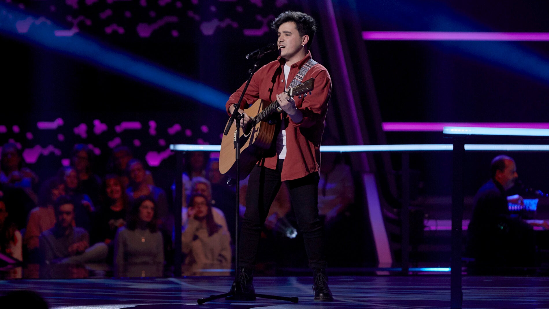Fabio Laseca canta &lsquo;No puedo vivir sin ti&rsquo; en los Asaltos de &lsquo;La Voz&rsquo;
