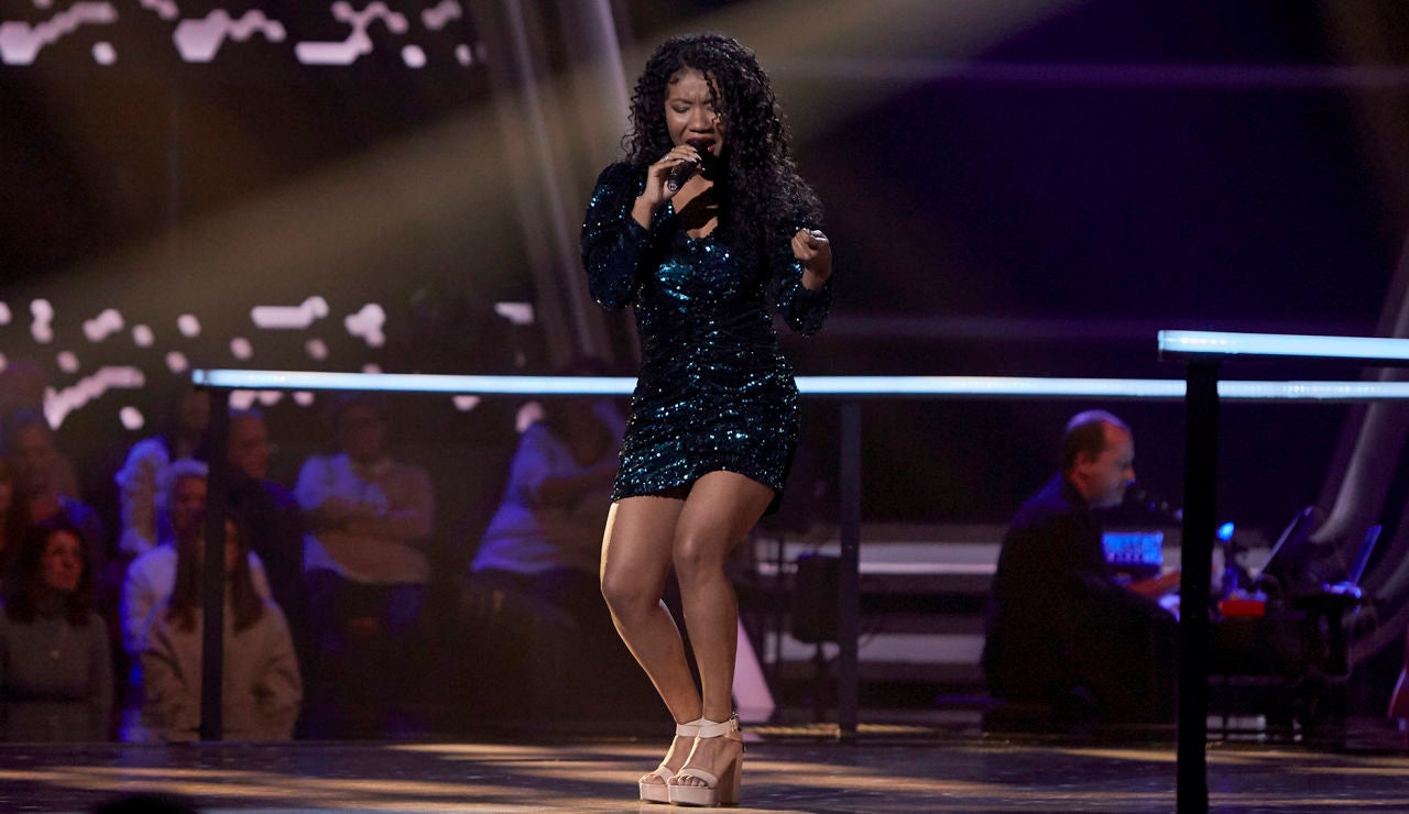 Dayana Emma canta ‘¿Dónde está la vida?’ en los Asaltos de ‘La Voz’
