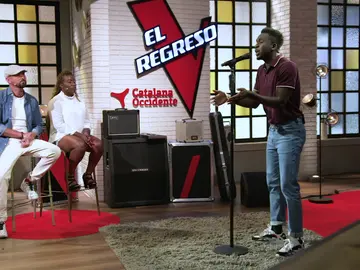 Kelly emociona cantando ‘Grenade’ en ‘El Regreso’ Kelly emociona cantando ‘Grenade’ en ‘El Regreso’