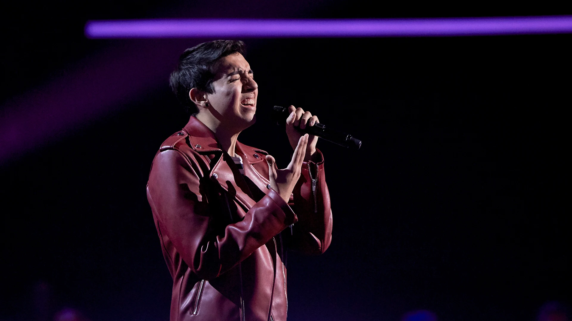 Luis Ángel Vizcarra canta ‘Mi historia entre tus dedos’ en los Asaltos de ‘La Voz’ Luis Ángel Vizcarra canta ‘Mi historia entre tus dedos’ en los Asaltos de ‘La Voz’
