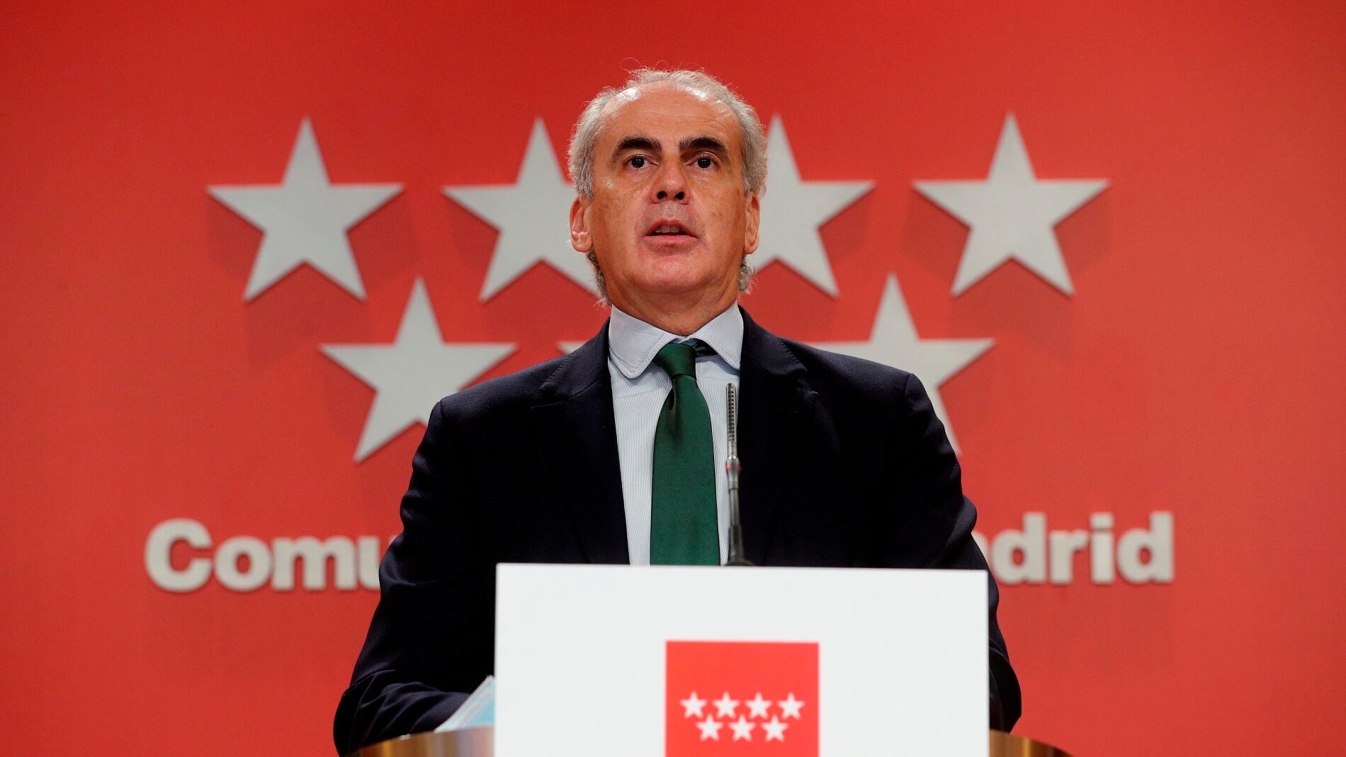 El consejero de Sanidad de la Comunidad de Madrid, Enrique Ruiz Escudero