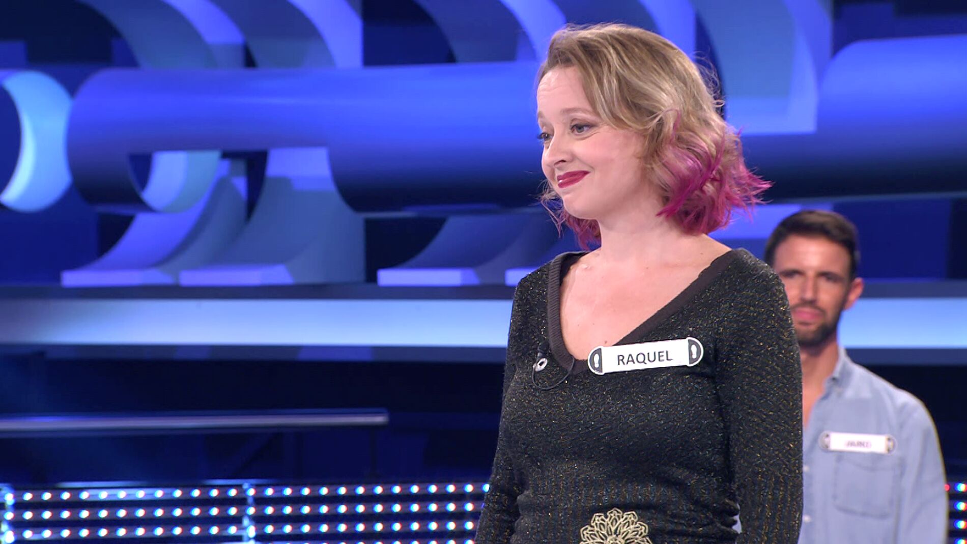 Salva una respuesta imposible y termina cayendo por una pregunta f&aacute;cil, la presi&oacute;n acaba con Raquel en '&iexcl;Ahora caigo!'