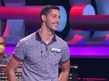 ¡Momentazo! Saviola trata de colarle un gol a Arturo Valls en '¡Ahora caigo!' con las ‘cicutrinas’ típicas de su tierra ¡Momentazo! Saviola trata de colarle un gol a Arturo Valls en '¡Ahora caigo!' con las ‘cicutrinas’ típicas de su tierra