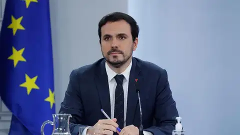Alberto Garzón. Alberto Garzón.