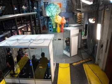 Marron impresiona con la creación de un 'big bang espumoso' en 'El Hormiguero 3.0' Marron impresiona con la creación de un 'big bang espumoso' en 'El Hormiguero 3.0'