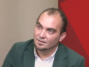 Conoce más sobre Antonio Villar: "He hecho colaboraciones con Vicente Amigo, Niña Pastori, Tomatito, Farruquito..." Conoce más sobre Antonio Villar: "He hecho colaboraciones con Vicente Amigo, Niña Pastori, Tomatito, Farruquito..."