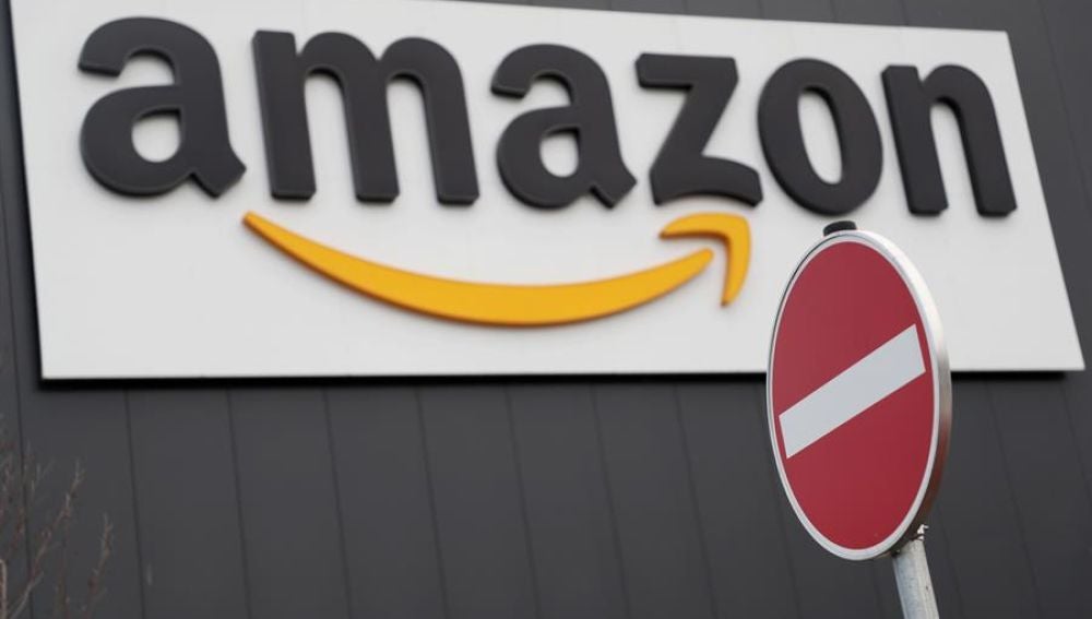 Amazon admite que sus repartidores orinan en botellas de plástico durante su jornada de trabajo de manera abusiva 
