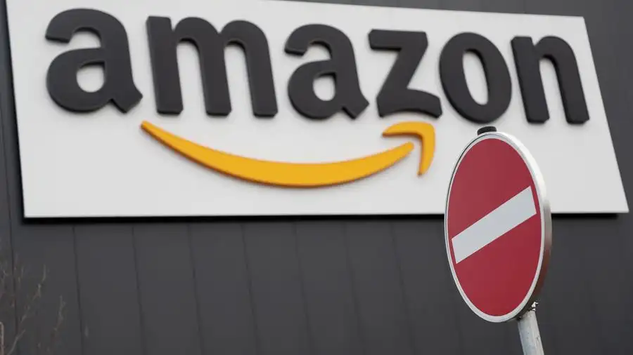 Amazon tendrá que imponer una tarifa de envío de tres euros en Francia Amazon admite que sus repartidores orinan en botellas de plástico durante su jornada de trabajo