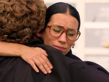 Las emotivas palabras de Benigna que enternecen a Manolita Las emotivas palabras de Benigna que enternecen a Manolita