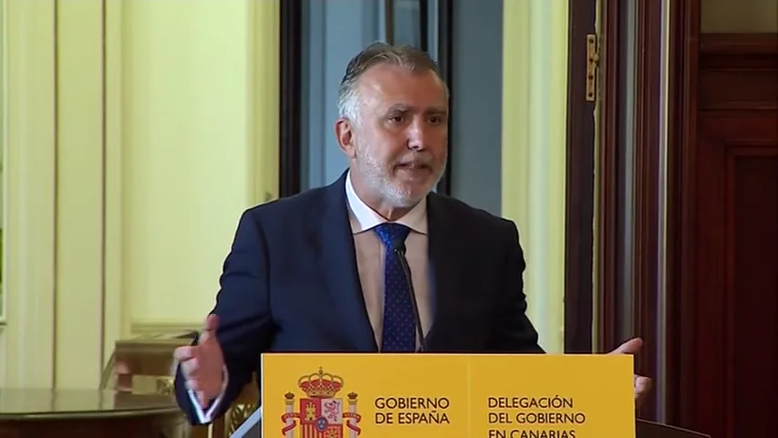 El Gobierno de Canarias se niega a quedarse con todos los inmigrantes El Gobierno de Canarias se niega a quedarse con todos los inmigrantes