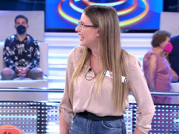 "¿Pero qué bailáis?": Arturo Valls flipa con las respuestas que dejan a Palmira sin bailar en '¡Ahora caigo!' "¿Pero qué bailáis?": Arturo Valls flipa con las respuestas que dejan a Palmira sin bailar en '¡Ahora caigo!'