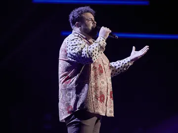 Rafael Ruiz canta ‘Mi marciana’ en la Fase Final de ‘La Voz’ Rafael Ruiz canta ‘Mi marciana’ en la Fase Final de ‘La Voz’