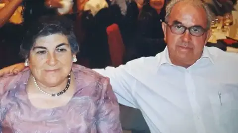 Matrimonio fallece por coronavirus con unos minutos de diferencia Matrimonio fallece por coronavirus con unos minutos de diferencia