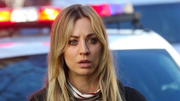 Kaley Cuoco en 'The Flight Attendant'