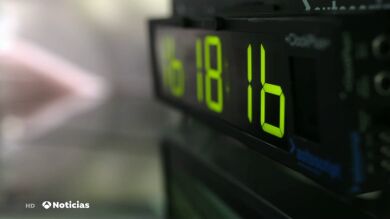 Tres de cada cuatro españoles prefiere la televisión para informarse, según el barómetro de Uteca 