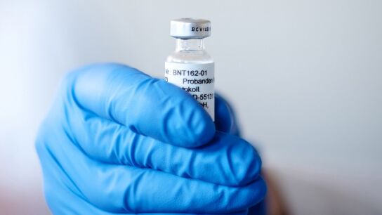 As&iacute; anvanzan los tipos de vacuna del coronavirus: fecha y en qu&eacute; fase se encuentran