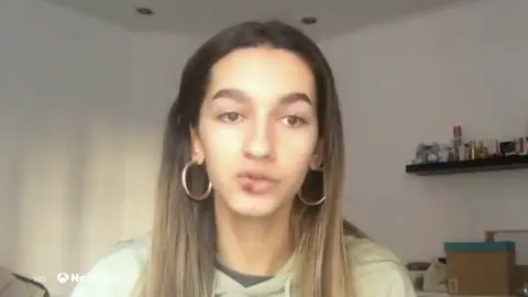 Agreden a una joven transexual de 19 años en Barcelona al salir de casa Agreden a una joven transexual de 19 años en Barcelona al salir de casa